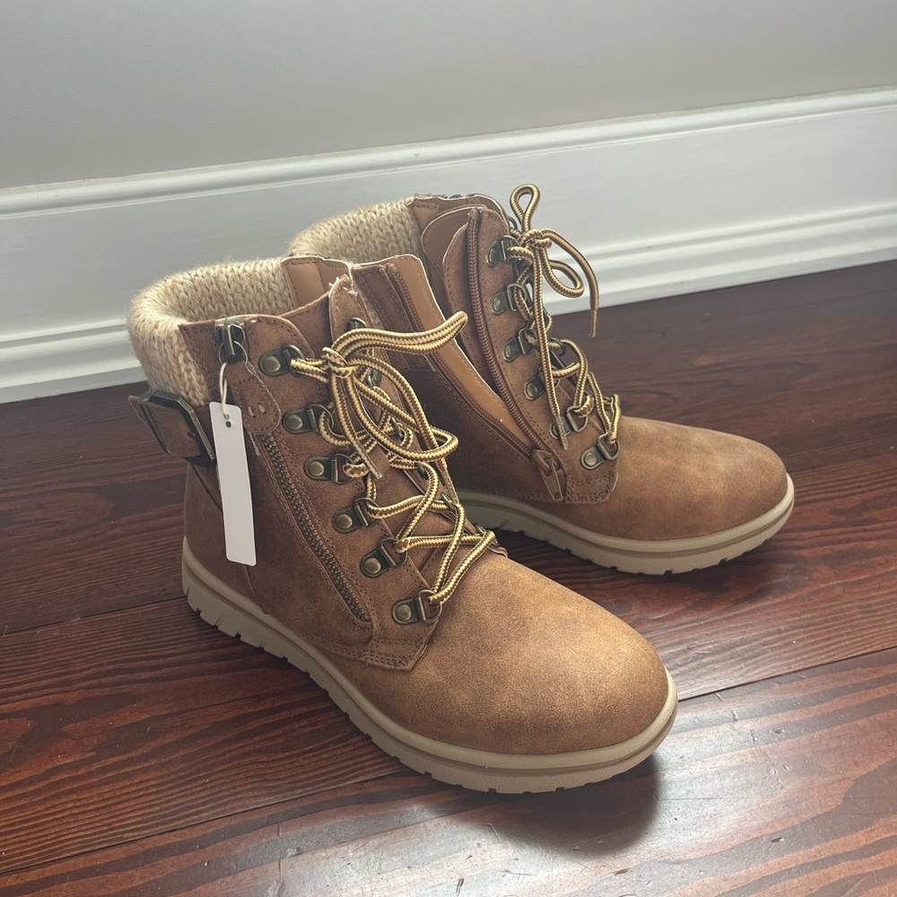Cliffs by WHITE MOUNTAIN Brown Ankle Boots